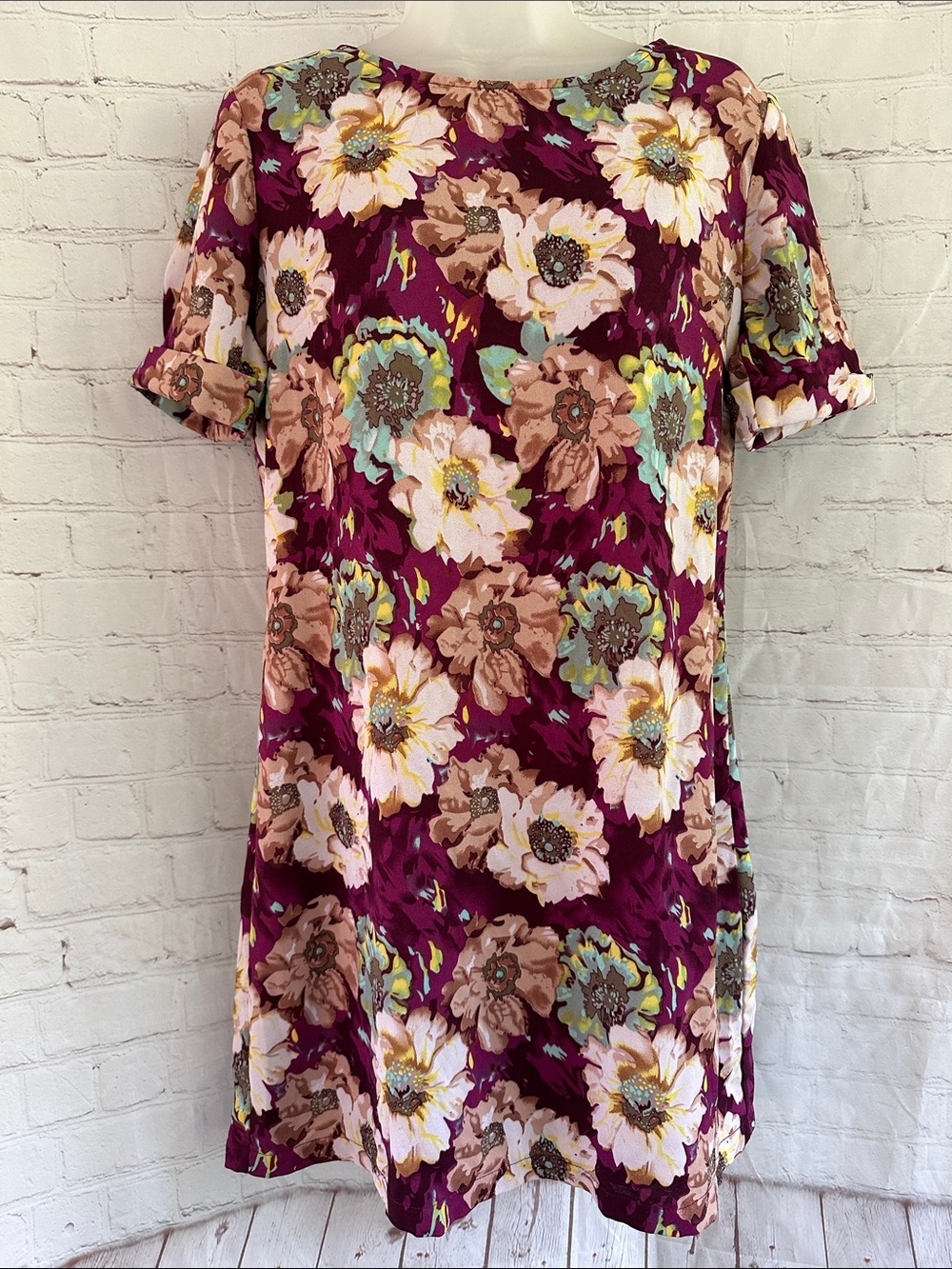 ASOS Poppy Lux Floral Short Sleeve Lined Shift Dress in Plum size 8
